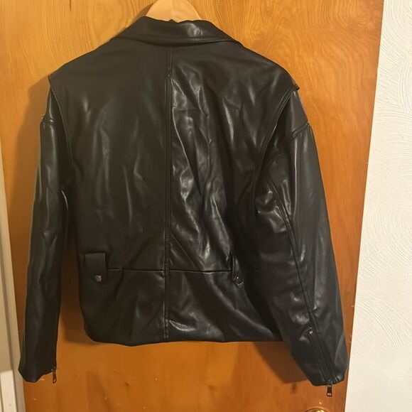 Faux Leather Jacket Womens Medium Black Moto Zip Pockets - Picture 4 of 5